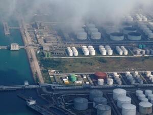 Oil Prices Edge Near 7-Year Highs