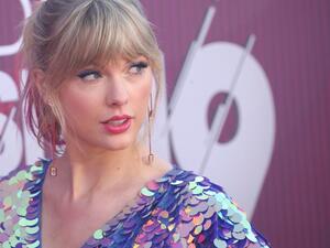 تايلور سويفت
