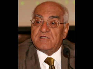 الكاتب الأردني الراحل طارق مصاروة.