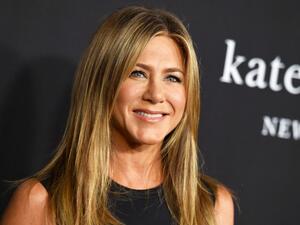 جينيفر أنستون