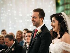 زفاف وجنازة