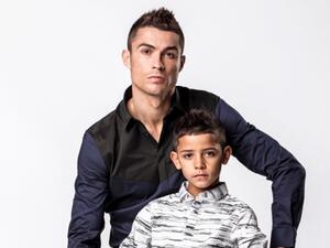 كريستيانو رونالدو وابنه جونيور كريستيانو