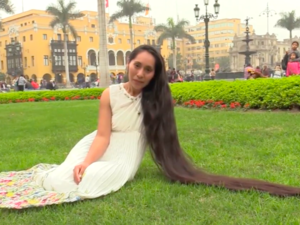 Noemi Elizabeth Romero Huaman, 24, dubbed the "Peruvian Rapunzel," said she has been growing out her hair since she was born. (YouTube screenshot