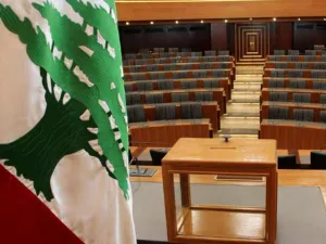  تلاسن بين عضو تكتل "لبنان القوي" النائب سليم عون، وعضو تكتل "الكتائب" النائب نديم الجميل 