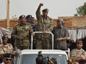 تم ضبط أدلة دامغمة مع المتهمين حول تحركات قاموا بها لإحداث إنقلاب