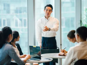 من المستحسن تجنب قول سأحاول القيام بذلكلأنها تبدو في واقع الأمر بمثابة كذبة