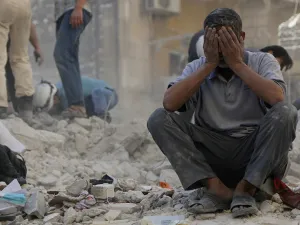 ضحايا القصف الجوي على بلدة محمبل بريف إدلب الجنوبي، شمال سورية   14 شخصاً جلهم من الأطفال 