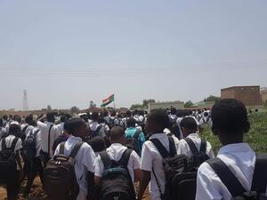 Sudanese schoolchildren are marching against the TMC (Twitter)
