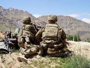 US soldiers look out over hillsides during a visit of the commander of US and NATO forces in Afghanistan at the Afghan National Army (ANA) checkpoint in Nerkh district of Wardak province. (AFP/ File Photo)