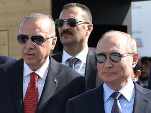 Russian President Vladimir Putin (R) and his Turkish counterpart Recep Tayyip Erdogan visit the MAKS-2019 International Aviation and Space Salon opening day in Zhukovsky outside of Moscow on August 27, 2019. (Alexey NIKOLSKY / SPUTNIK / AFP)