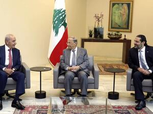 Lebanese President Michel Aoun, center, meets with Prime Minister Saad Hariri, right, and Parliament Speaker Nabih Berri, left, at the Presidential Palace in Baabda (Twitter)