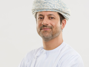  خالد بن عبدالله الخليلي، رئيس مجلس إدارة بنك نزوى