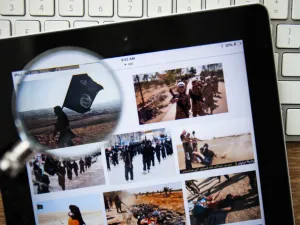 Islamic State  (Shutterstock)	