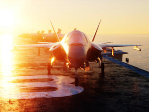F-35 fighter jet  (Shutterstock)	