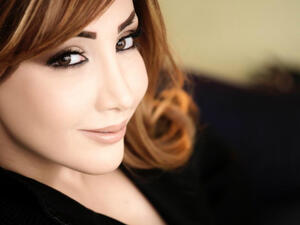 Lebanese singer Darine Hadchiti rocked 2005 with her album Edam El Kel
