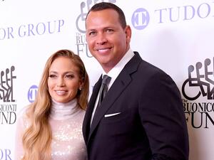 جينيفر لوبيز وأليكس رودريغز