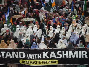 Activists of Jamaat-e-Islami Pakistan march in a protest against the Indian decision to strip the disputed Kashmir region of its special autonomy, in Karachi on September 1, 2019. (AFP/ File Photo)
