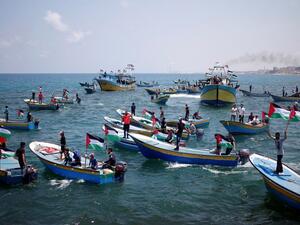 Flotilla of ships carrying humanitarian aid and activists to Gaza (Twitter)