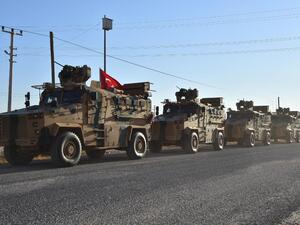 Turkish forces have entered Syria near Tal Abyad for the first US-Turkey joint patrols (Twitter)