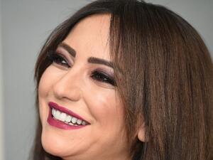 أمل عرفة 