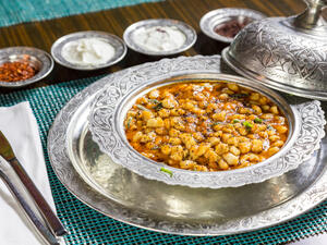 Traditional Turkish food Kayseri Mantı  (Shutterstock)	