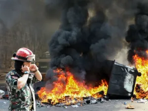 Protest in Beirut over Deteriorating Economic Crisis (Twitter)