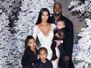 كيم كارداشيان وعائلتها