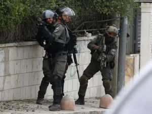 Dozens of Israeli troops entered the Amari Refugee Camp in Ramallah in the early hours of Monday, closing off all the entrances (AFP Photo/ABBAS MOMANI)