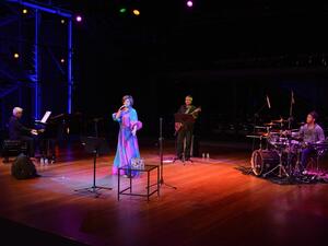 الامسية الموسيقية البرازيلية "Waves of Brazil"