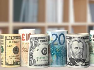 وواصلت إفريقيا والشرق الأوسط التوسع السريع في الاقتراض وبمعدل سنوي بلغ 11 في المائة