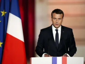  Emmanuel Macron (Twitter)