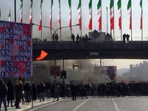 وثقت منظمة العفو الدولية ومقرها لندن، مقتل ما لا يقل عن 143 شخصاً خلال الاحتجاجات