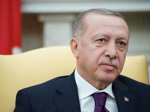 Turkey's President Recep Tayyip Erdoğan takes part in a meeting in the Oval Office of the White House in Washington, DC on November 13, 2019. President Donald Trump greeted his Turkish counterpart Recep Tayyip Erdogan at the White House for a high-stakes meeting Wednesday that underlined his claim to be ignoring the impeachment drama unfolding simultaneously in Congress. MANDEL NGAN / AFP