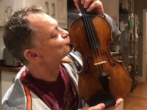 UK musician reunited with 310-year-old violin worth $320,000 left on train (Twitter) UK musician reunited with 310-year-old violin worth $320,000 left on train (Twitter)