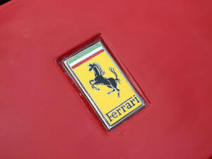 شعار فيراري