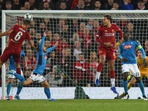 تعادل يفتح الحسابات في المجموعة