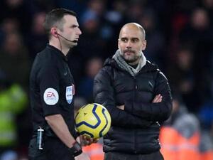 غوارديولا غاضب من التحكيم