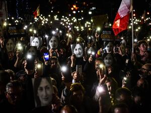 Malta's Prime Minister Joseph Muscat came under increasing pressure to resign on November 29 as protesters cried foul over the latest twist in the case of slain journalist Daphne Caruana Galizia. STRINGER / AFP