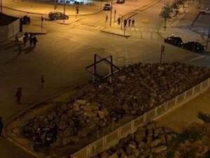 Beirut's mayor orders the removal of the billboard which is assumed to take the form of the Star of David from downtown Beirut square. (Twitter)