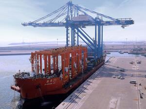 Arrival of Quay Cranes to Significantly Increase Handling Capability and Improve Operations