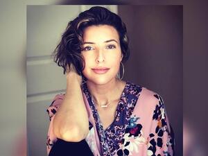 American singer Jennifer Grout (Twitter)