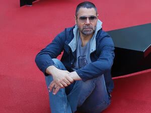 Lebanese artist Yuri Mrakadi celebrates his 50th birthday today (Source: @yurimrakadiofficial Instagram)