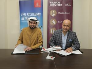 طيران الإمارات تقدم خدمة تِكْرَم لعملائها في الأردن