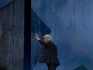 U.S. President Donald Trump exits the stage after speaking at the American Farm Bureau Federation's (AFBF) annual convention at the Austin Convention Center on January 19, 2020 in Austin, Texas. Callaghan O'Hare / GETTY IMAGES NORTH AMERICA / AFP