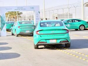 The minister of transport and chairman of the Public Transport Authority (PTA), Saleh Al-Jasser, launched a new, modern taxi project at King Khalid International Airport in Riyadh on Wednesday. (Supplied)