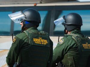 US Customs and Border Protection agents participate in a training exercise at a vehicle entry point along the border with Mexico on November 5, 2018, in Hidalgo, Texas. ( Andrew Cullen/AFP/Getty Images)