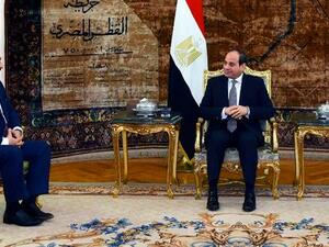 Egypt’s President Abdel Fattah el-Sisi met Libyan commander Khalifa Haftar in Cairo (Twitter)