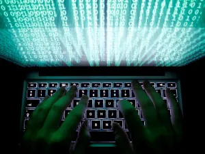 هاجم القراصنة، وفق "رويترز"، ما لا يقل عن 30 منظمة