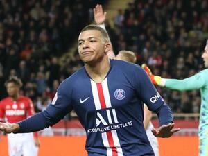 مبابي يقود الباريسي للفوز