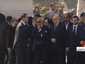 حضر الرئيس المصري الحالي عبد الفتاح السيسي الجنازة العسكرية
